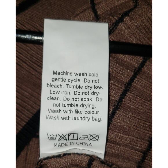 Brown Collared Knit Cardigan XL – Academia Style, Button-Up, Cozy Ribbed Texture - Picture 9 of 9